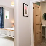 8a Corkickle Апартаменты