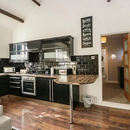 8a Corkickle Apartment *