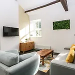 Apartment 8a Corkickle